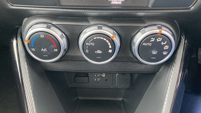 Mazda 2 1.5 e-Skyactiv G MHEV Centre-Line 5dr Petrol Hatchback